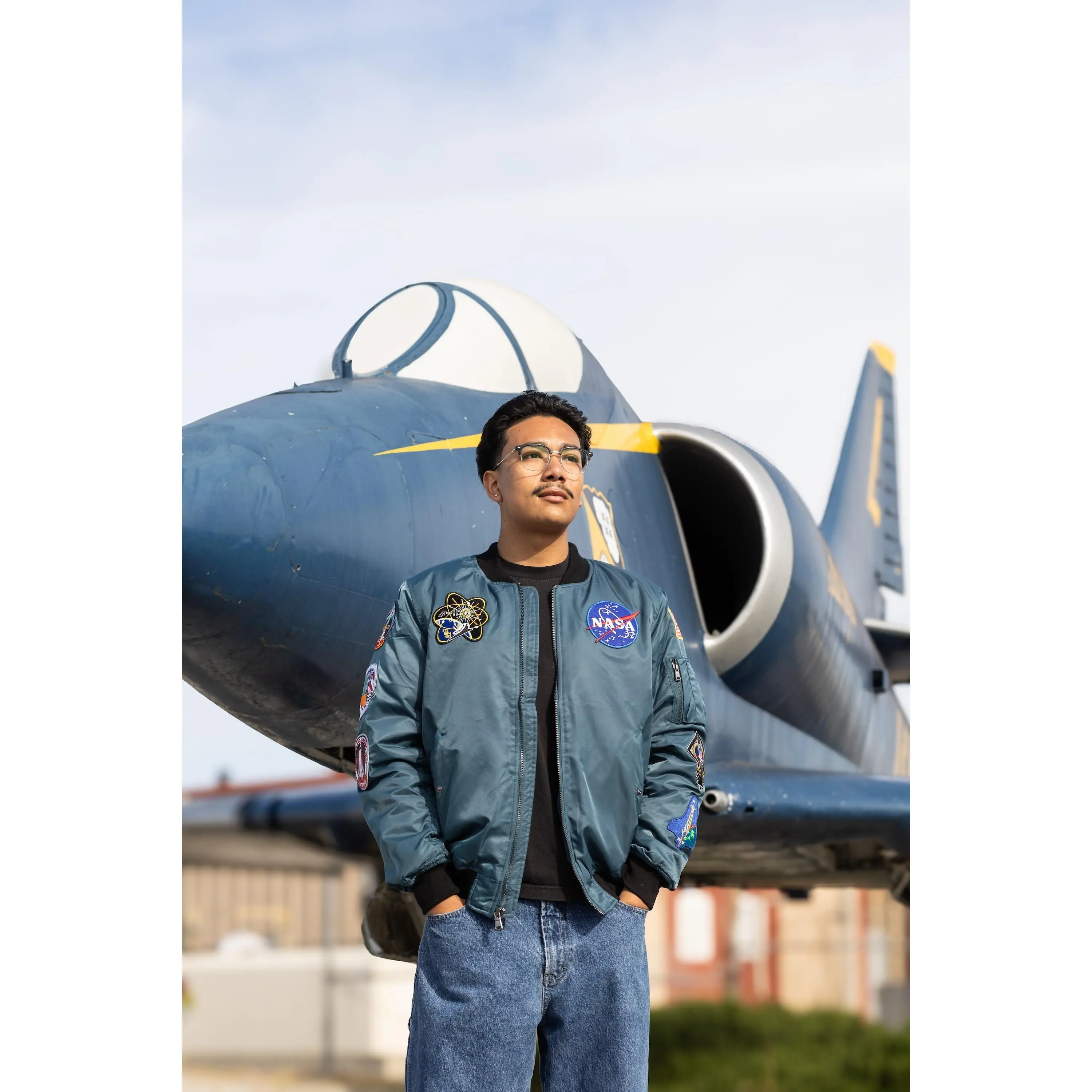 Adult Space Shuttle Jacket - Embroidered Design, Nylon Fabric, Casual Style, Suitable for Men, Long Sleeve, Ideal for Space Exploration