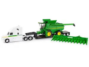 John Deere Freightliner Semi w/ S780 Combine & Lowboy Trailer Diecast 1:64 Scale Model - ERTL 45656