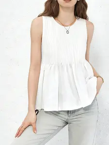 A women's Korean style lazy Casual white sleeveless Blouse Top shirt with fashionable accordion pleats, loose and slimming A-line shirt, suitable for summer, home, indoor, and outdoor wear, Womenswear