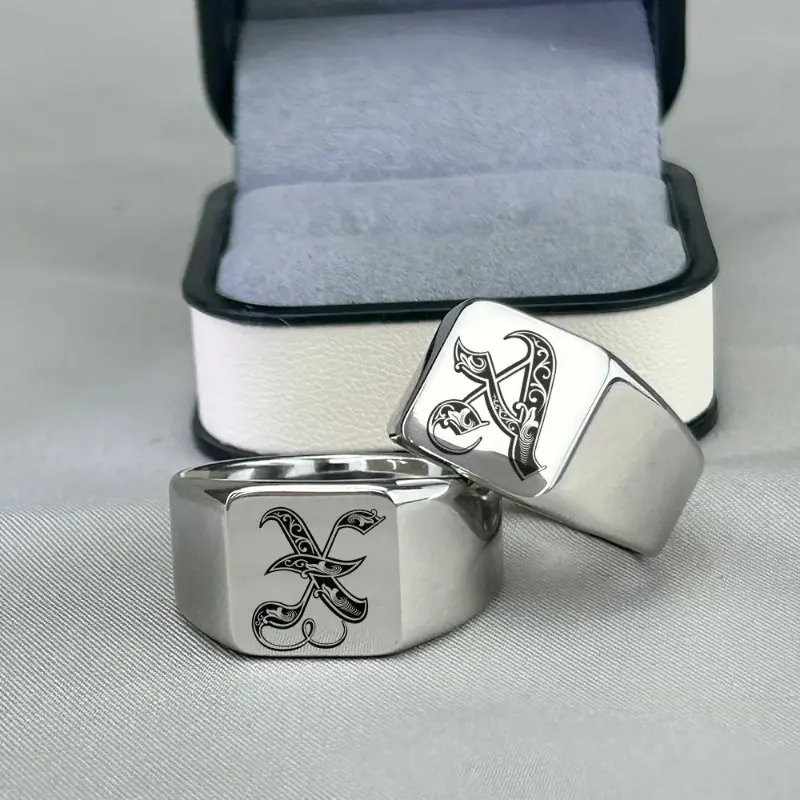 Personalised Initial W Signet Ring, High-Polish Gold-Tone Stainless Steel with Plain Surface for Casual Wear