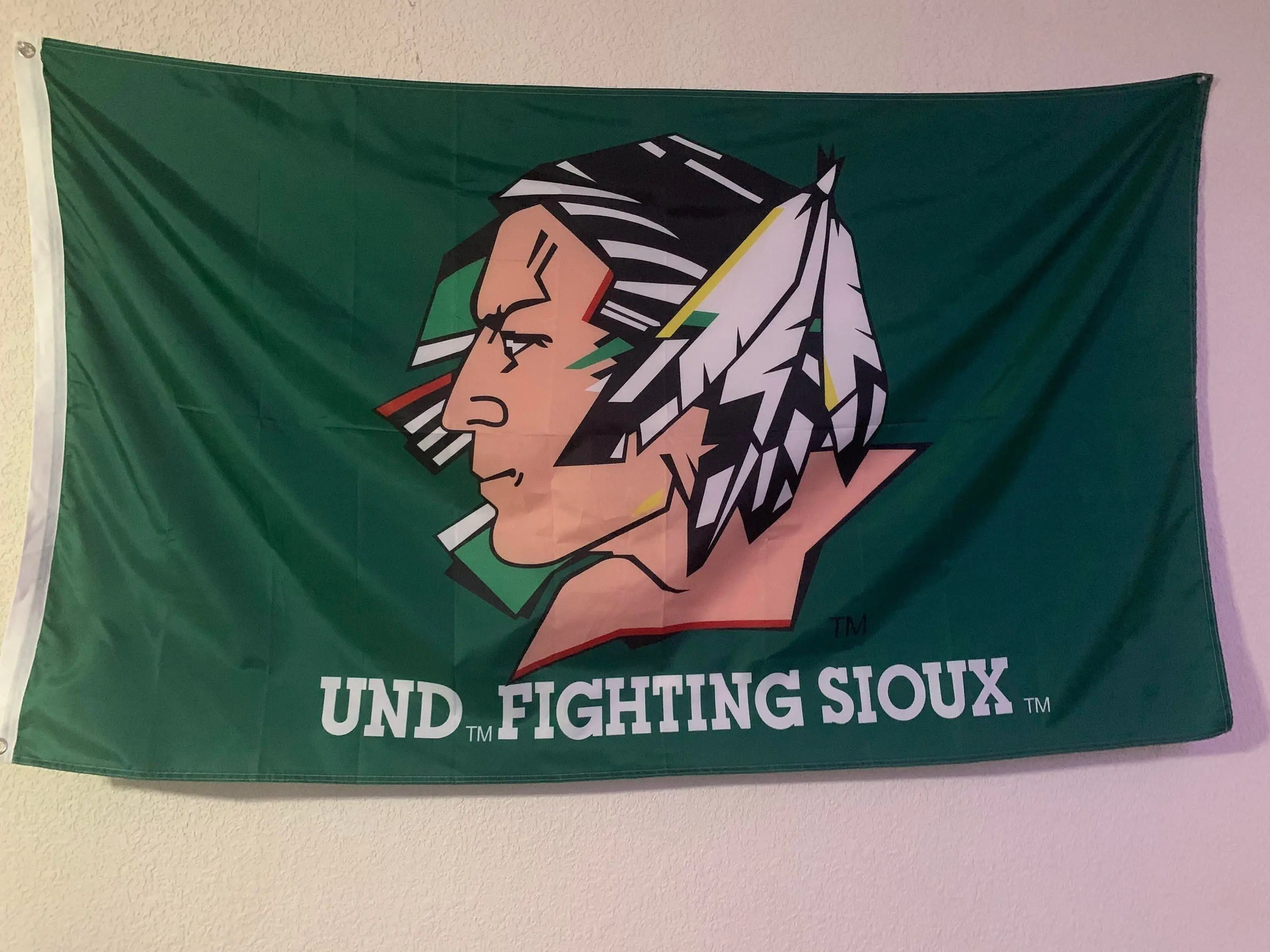 UND Fighting Sioux Flag 5ftx3ft