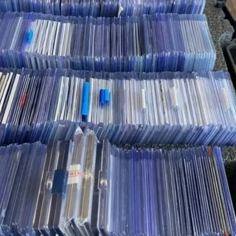 Live Singles Sports Cards