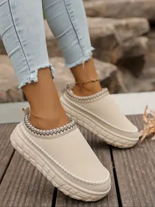 Autumn New Style Slip-On Large Size Thick Sole Warm National Wind Half-Slipper Design, Comfortable & Stylish Breathable Nonslip Footwear for Fall Season