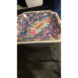 Vintage Chinese Rose Medallion Octagonal Plate — Hand-Painted Porcelain Art with Floral and Gold Detailing