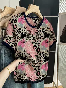 Women's Leopard Print Plant Round Neck Fitted Sweater, Casual Aesthetic Short Sleeve Knitwear for Spring Summer Fall, Comfortable Warm Daily Wear