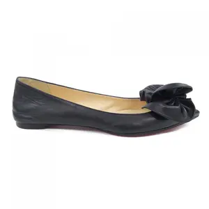 Pre-owned christian louboutin Other Small Leather Goods Leather Pumps