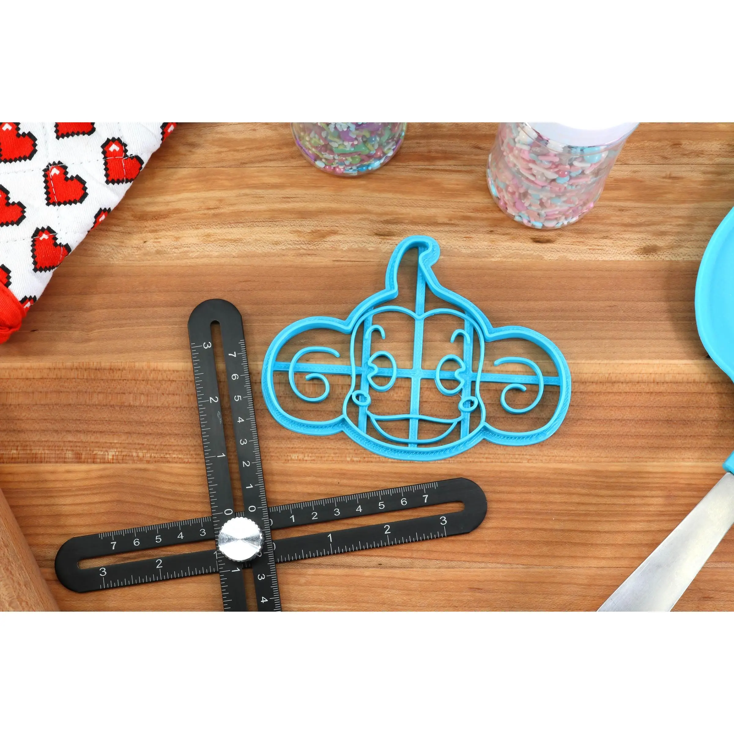 Monkey Ball Cookie Cutters- AiAi, Baby, Doctor, Gon Gon MeeMee