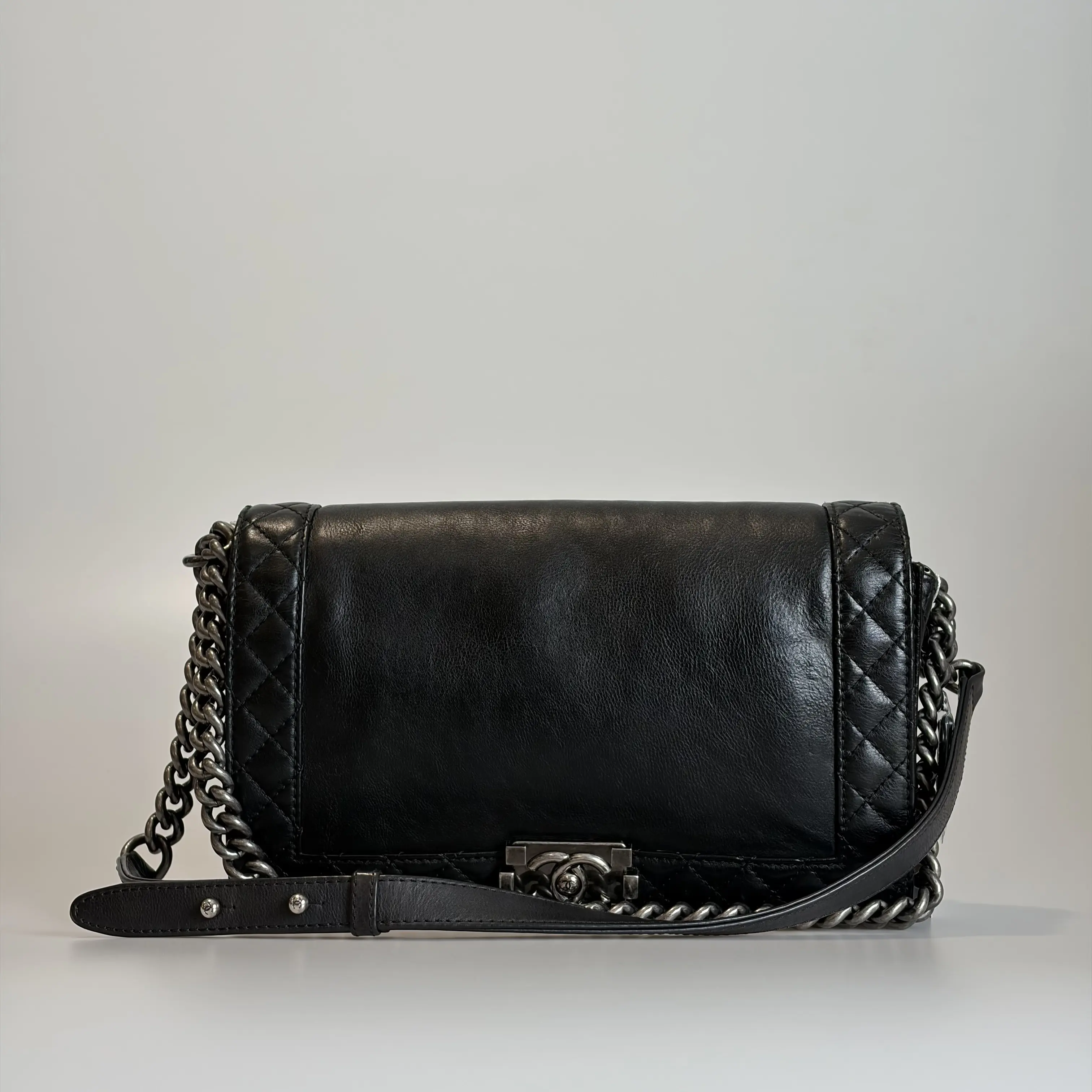 Pre-owned CHANEL Lambskin Shoulder Bag Le Boy Large Black Distressed Silver Tone Hardware 49999921 Sold As Is / Final Sale