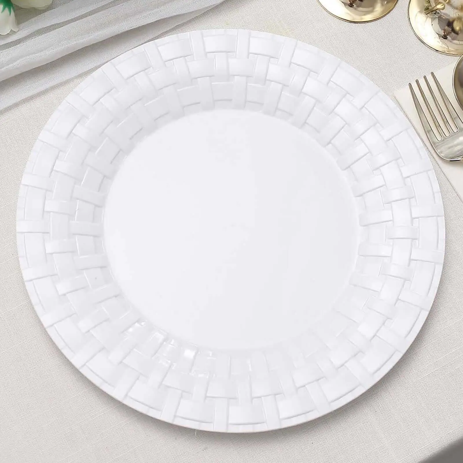 10-Pack 10" White Plastic Dinner Plates with Basketweave Rim - Premium Disposable Tableware for Parties, Weddings, Wedding