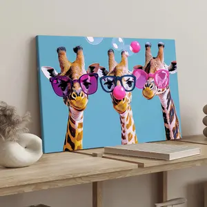 1 Count wood frame canvas, cute giraffe pattern poster, funny animal decoration, stylish family poster, exquisite bedroom mural, Modern art decoration, suitable for corridor wall decoration, ideal gift, waterproof, print