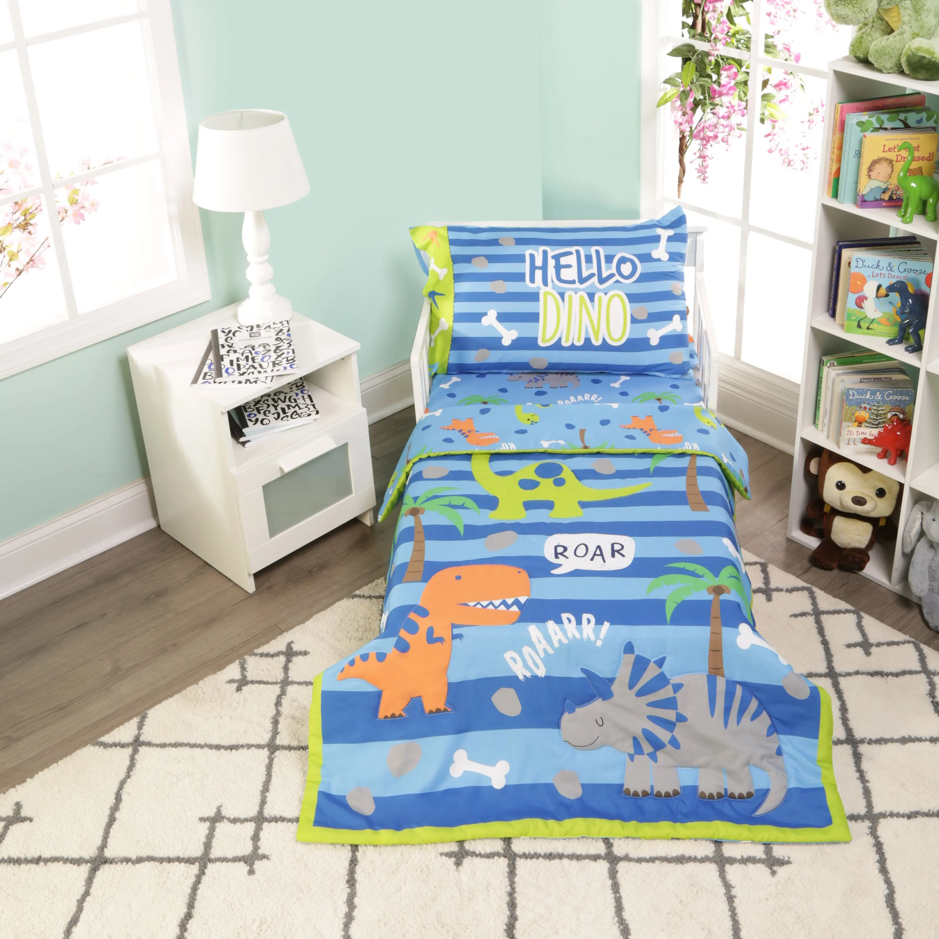 4 Piece Toddler Bedding Set – Roaring Dinosaurs