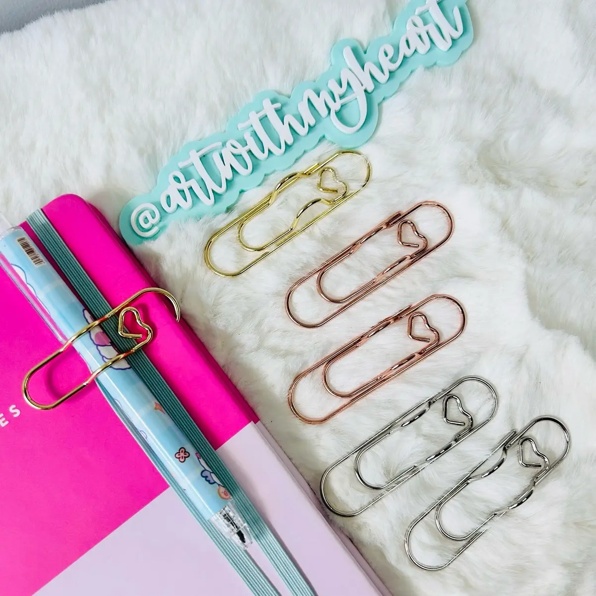 Metal pen clip