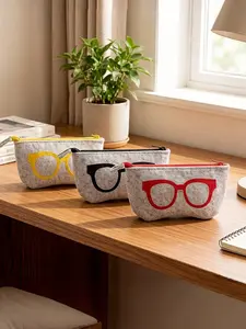 Soft Felt Zipper Sunglasses Case, Eye Glasses Holder, Portable Compact Cosmetic Bag, Ideal for Sunglasses, Makeup, Small Accessories, Casual Style, Plain Pattern