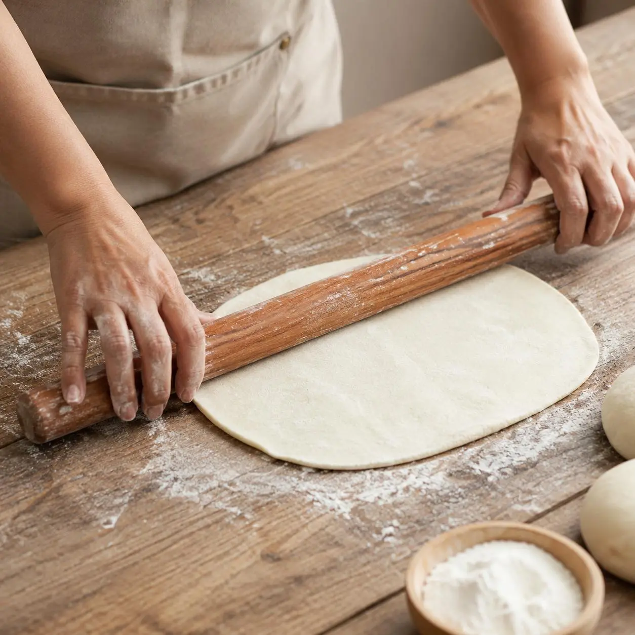 40cm Wooden Rolling Pin, Smooth Dough Roller, Household Baking Tool for Pastry, Pizza, Cookies, Pasta & Homemade Dough, Kitchen Utensil for Home Bakers