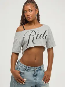 Women's Off Shoulder "Ride" Letter Print Short Cropped Top 2026 Casual Streetwear Perfect For Everyday And Night Out Stylish Viral TikTok Must Have Fashion Essential