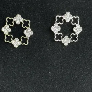 Four leaf clover earrings set
