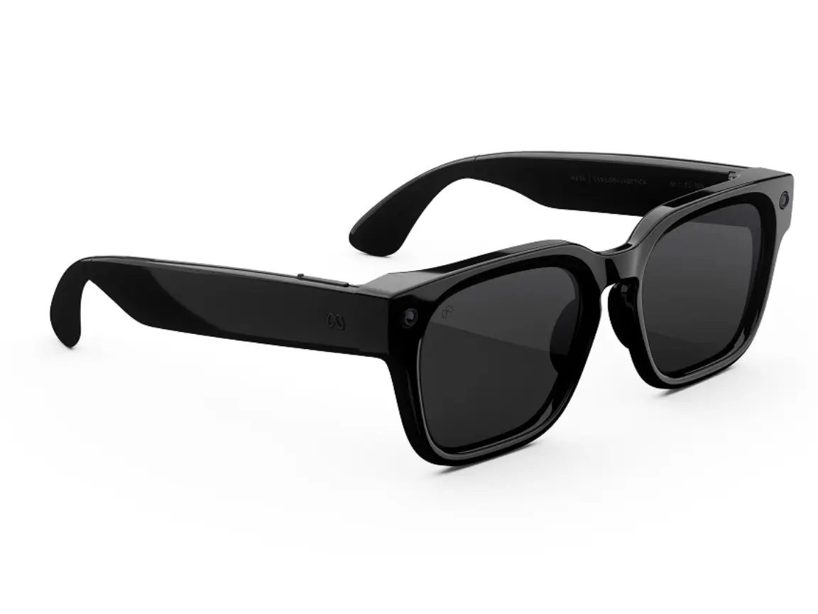 Ai headset glasses in black