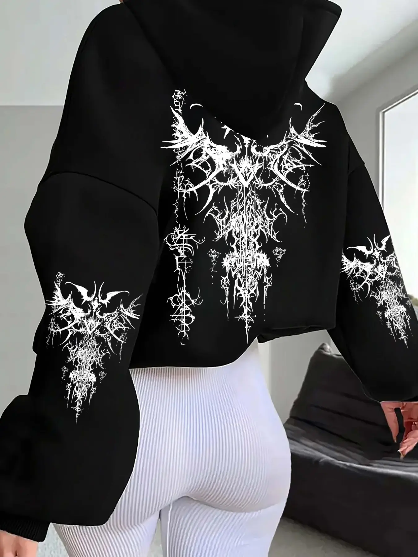Women's Gothic Cropped Loose Baggy Casual Hoodie Pullover, Long Sleeve, Extreme Metal Art & Bat Graphic Sweatshirt, Womenswear, for Edgy Fashion Lovers & Occult Aesthetic Admirers, Alternative Outings, Gothic Events & Streetwear, Dark Subculture Design