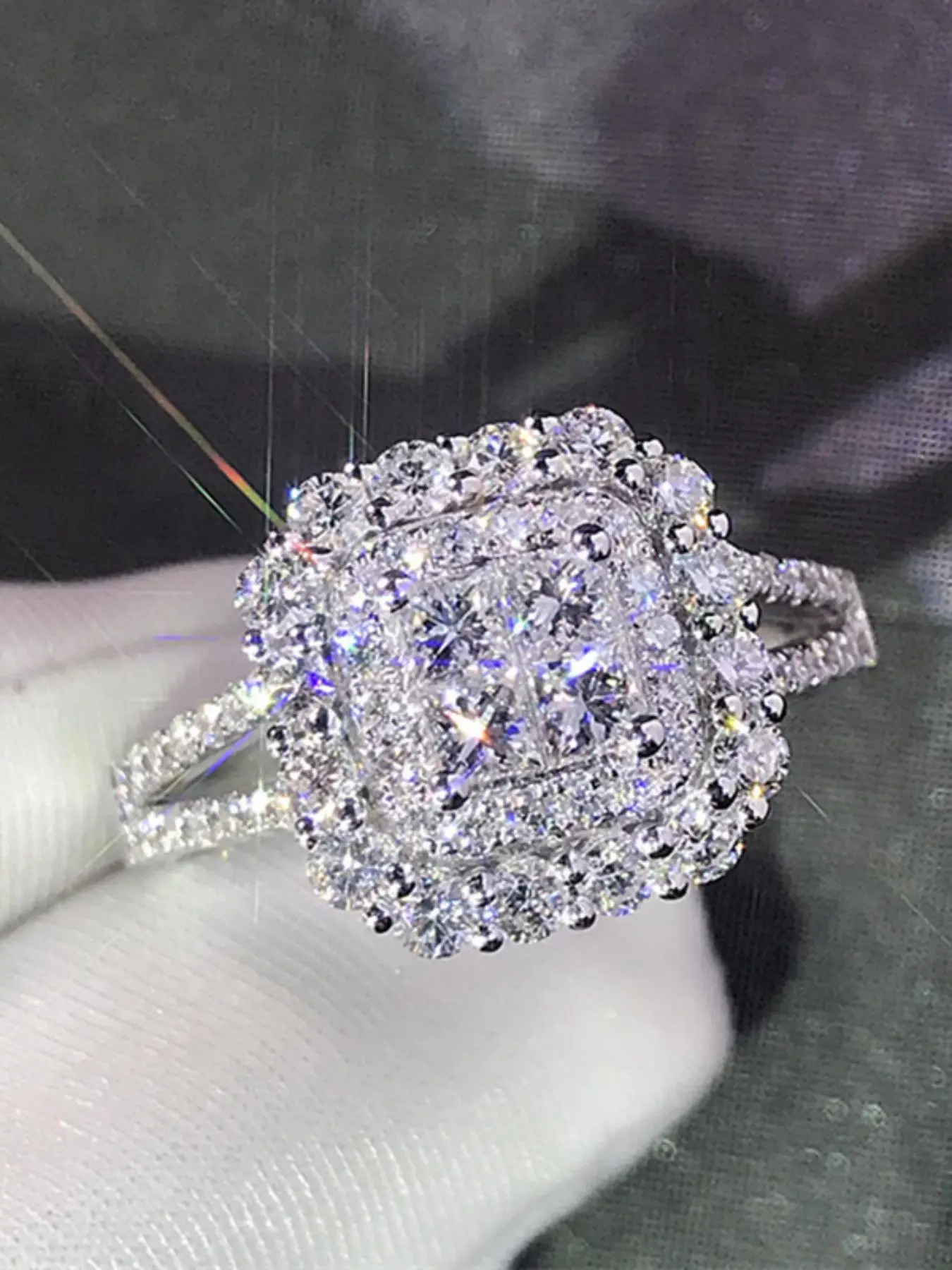 Women's Plain Elegant Rhinestone Decor Engagement Ring & Promise Ring for Her, Wedding Ring As Anniversary Gift for Women, Elegant Classic Fashion Acc