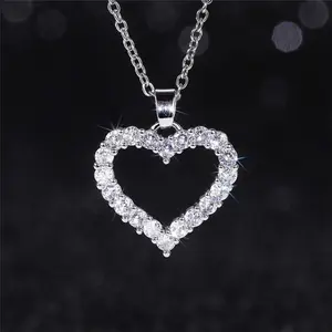Huitan Bling Bling Princess Heart Pendant Necklace Silver Color Romantic Wedding Engagement Necklaces   Jewelry for Women