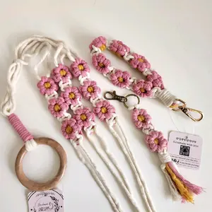 Handmade Daisy Flower Gift Set, 1 Plant Hanger, 1 keychain and 1 Lanyard Set, Perfect holiday Gift Idea, Macrame Nature Inspired Floral design
