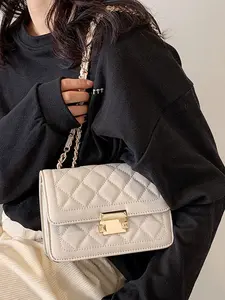 Quilted Chain Strap Crossbody Bag