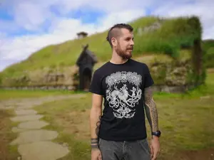 The Binding of Fenrir - t-shirt (Viking clothing, Viking t-shirt, Norse clothing, Viking art, Viking clothes, Norse mythology