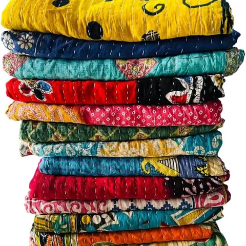 Vintage Handmade Traditional Indian Tribal Kantha Quilt - Cotton Saree-Made Queen Size Bedspread, Tufted Stitch Decorative Blankets, Cooling Breathable Fade-Resistant Patch Throw, Lightweight Bohemian Decor, Hand Wash Only