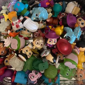 pick any pen topper!