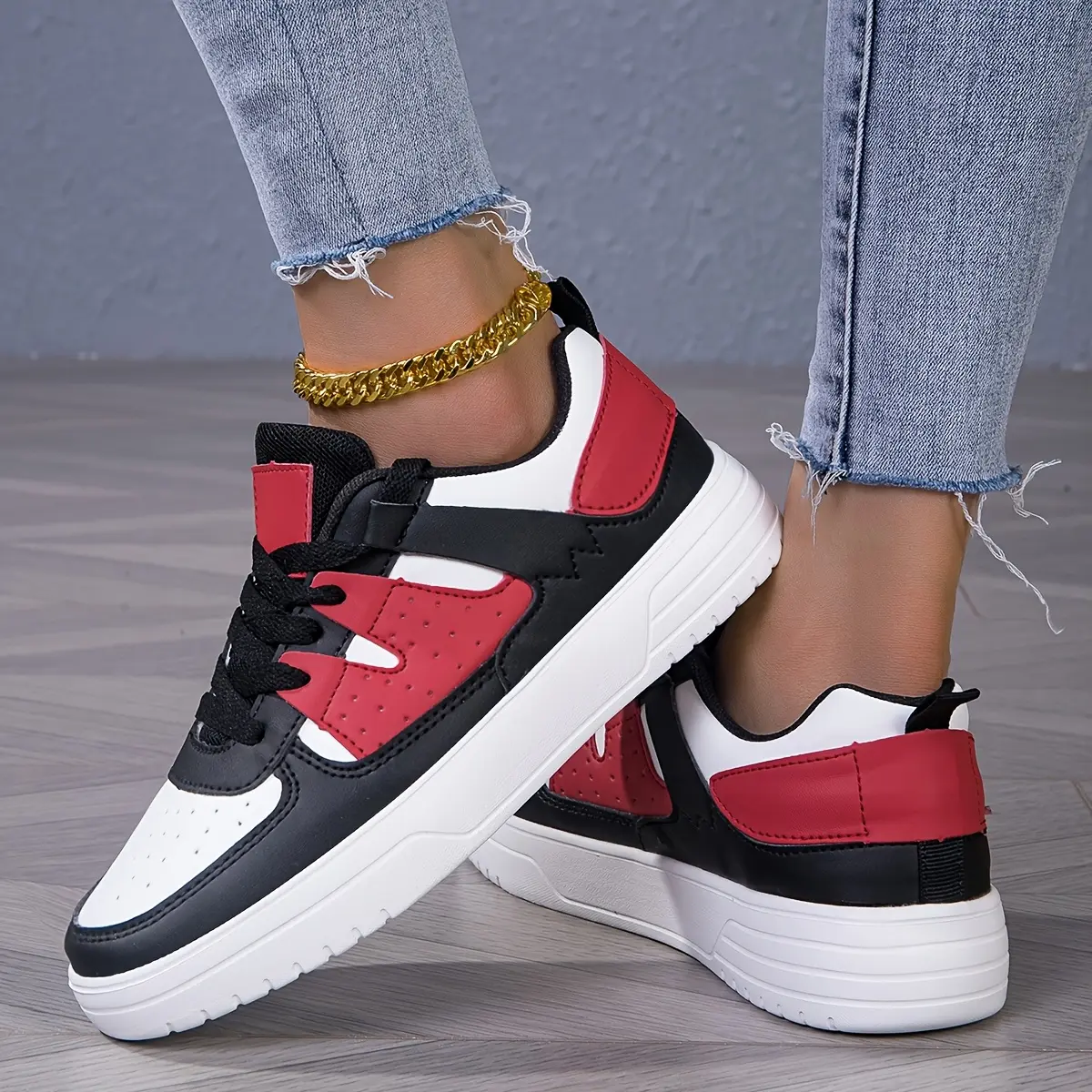 Women's Streetwear-Inspired Casual Trainers - Low Top, Lace-Up Closure, Round Toe, Faux Leather, Fabric Lining, EVA Sole, Geometric Pattern, All-Season Comfortable Walking Footwear Fashion Shoes