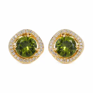 Elegant Green Crystal Stud Earrings for Women – Sterling Silver, Sparkling Birthstone Jewelry, Perfect Gift for Birthday & Anniversary