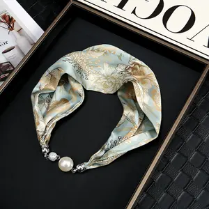 Women Neck Accessories Thin Pearl Rhinestone Magnetic Buckle Scarf Necklace Vintage Versatile Neck Band For Office Daily Shopping OOTD