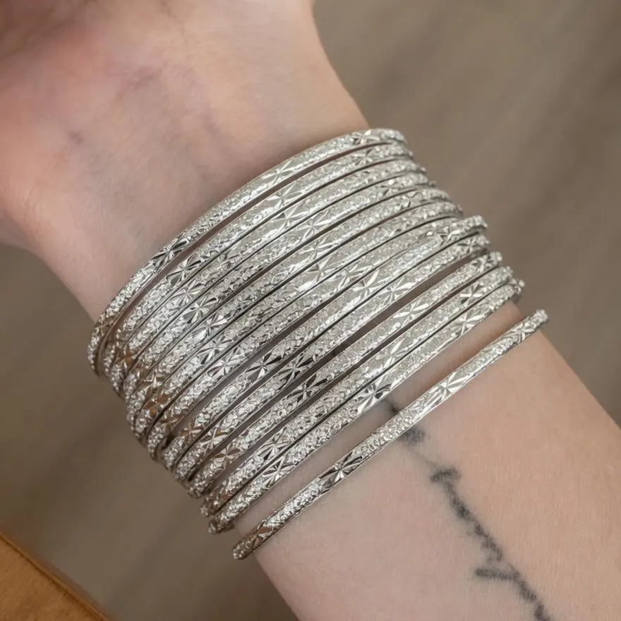 Women's S925 Sterling Silver 7-Piece Stackable Bangles Set - Hypoallergenic Minimalist Hammered Finish Fashion Jewelry, Everyday Wear Mix & Match, Stackable Rings
