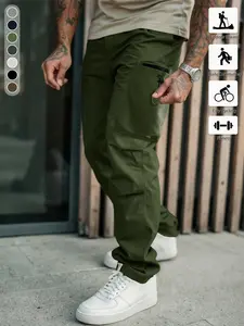 Men’s lightweight cargo pants—sturdy and durable, featuring large-capacity zippered pockets and straight legs. Available in various colors, suitable for wearing in spring and summer.