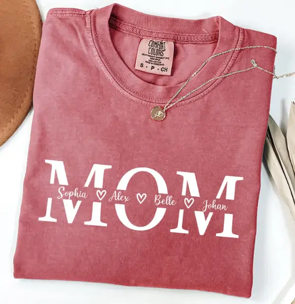 Comfort Colors Custom Mom Shirt – Personalized Mama Name T-Shirt, Children’s Names Design, Perfect Mother’s Day Gift
