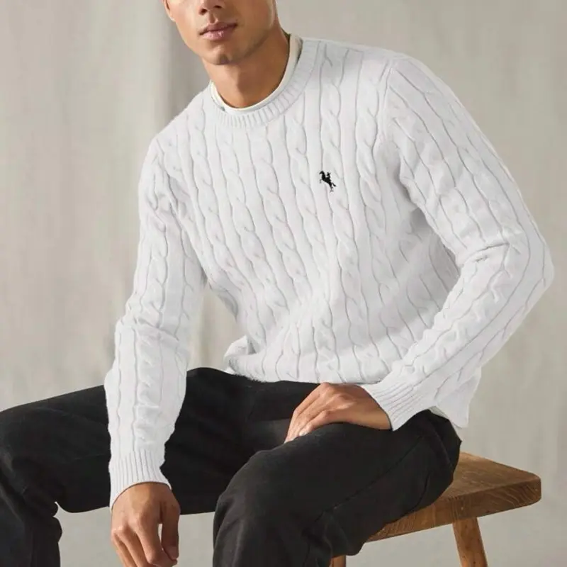 CABLE KNIT SWEATER