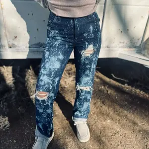 Wranglers Distressed Denim Bleached Jeans with Ripped Knees and Distressed Look for Casual Wear