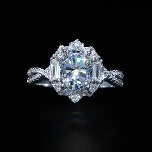 #38 (Oval 2CT) 925 Sterling Silver Synthetic Moissanite Ring