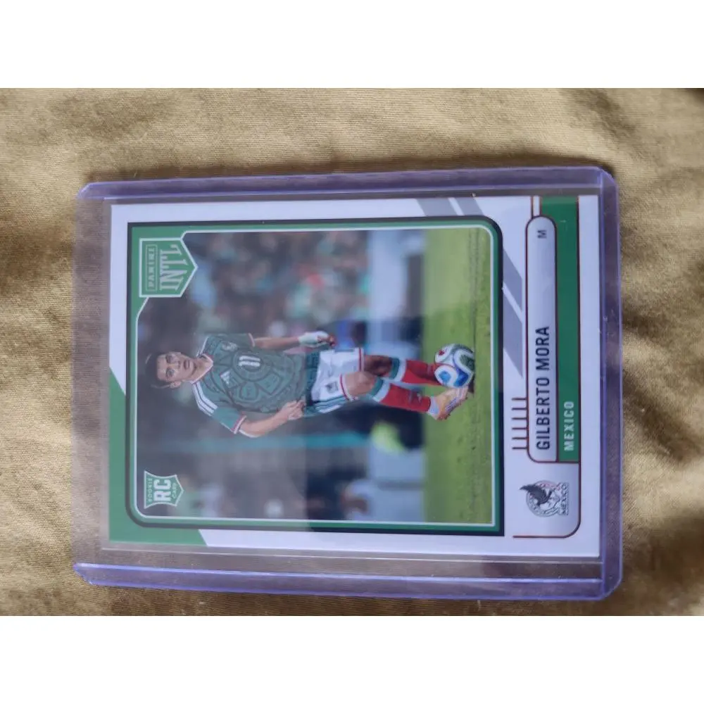 Gilberto Mora Base Trading Card - Authentic Mexico Soccer Player Collectible