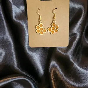 Honey Comb Earrings