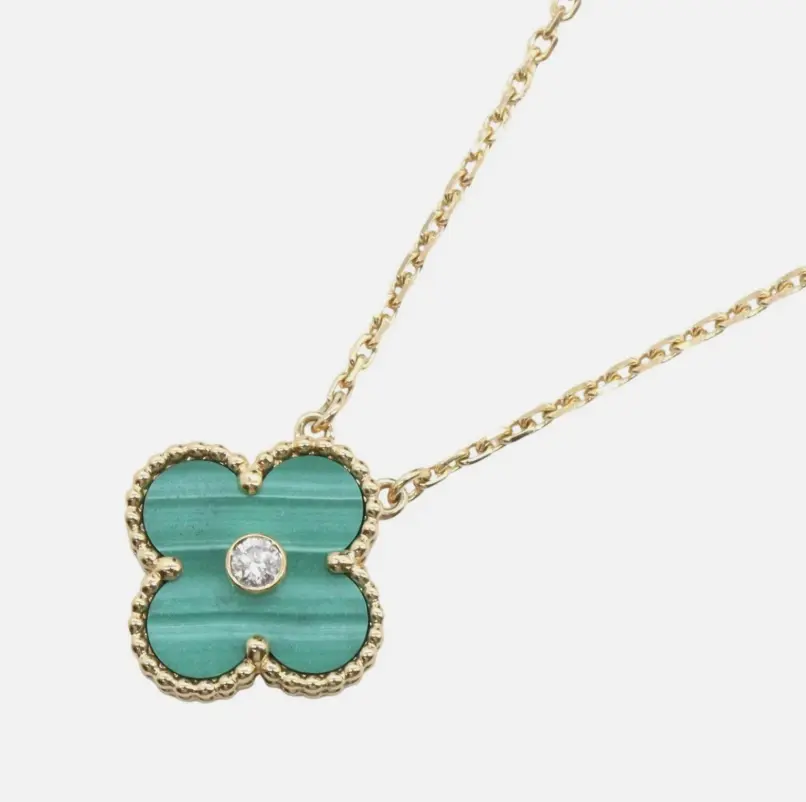 Pre-owned Van Cleef & Arpels 18k Holiday Vintage Alhambra Necklace YEAR 2013