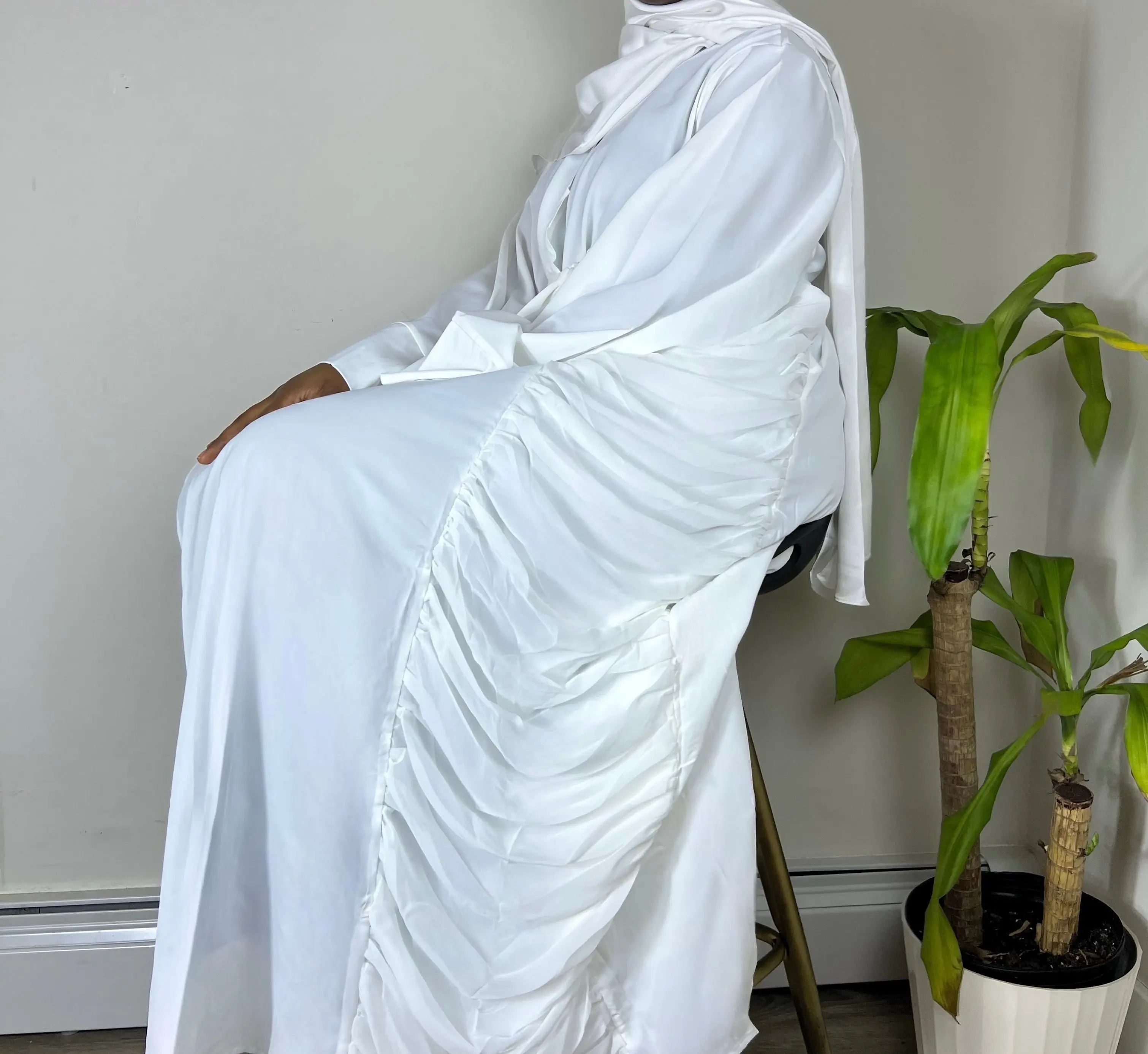 Yasmeen Rutched Open Abaya-  White