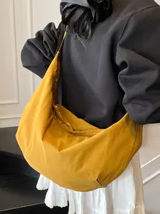 Simple design solid color dumpling bag, fashionable one-shoulder crossbody bag, casual  versatile one-shoulder bag, lightweight and daily, large capacity, suitable for students to go to class, daily commuting and shopping, etc.