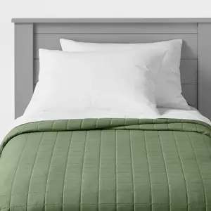 Full/Queen Box Stitch Microfiber Kids' Tent Green - Pillowfort