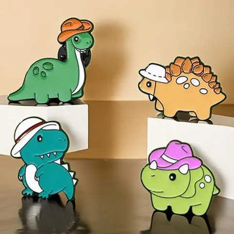 Cartoon Dinosaur Design Brooch, Cute Animal Badge for Men & Women, Enamel Pin Suitable for Backpacks, Jeans, Scarves, Hats Decoration, Men Accessories, Hat Pins, Alloy Brooch Pin, Enamel Lapel Pins