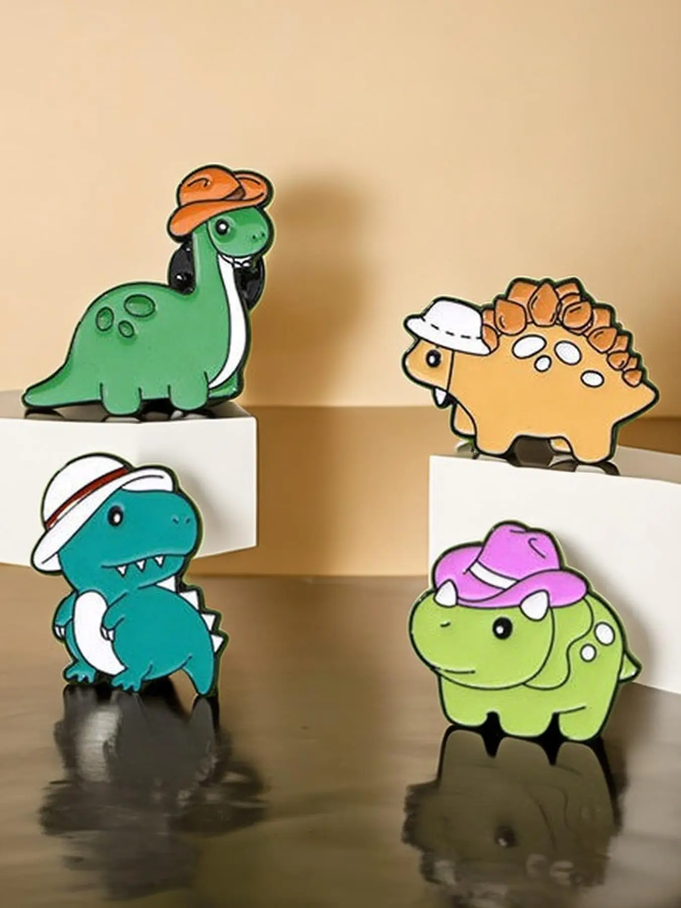 Cartoon Dinosaur Design Brooch, Cute Animal Badge for Men & Women, Enamel Pin Suitable for Backpacks, Jeans, Scarves, Hats Decoration