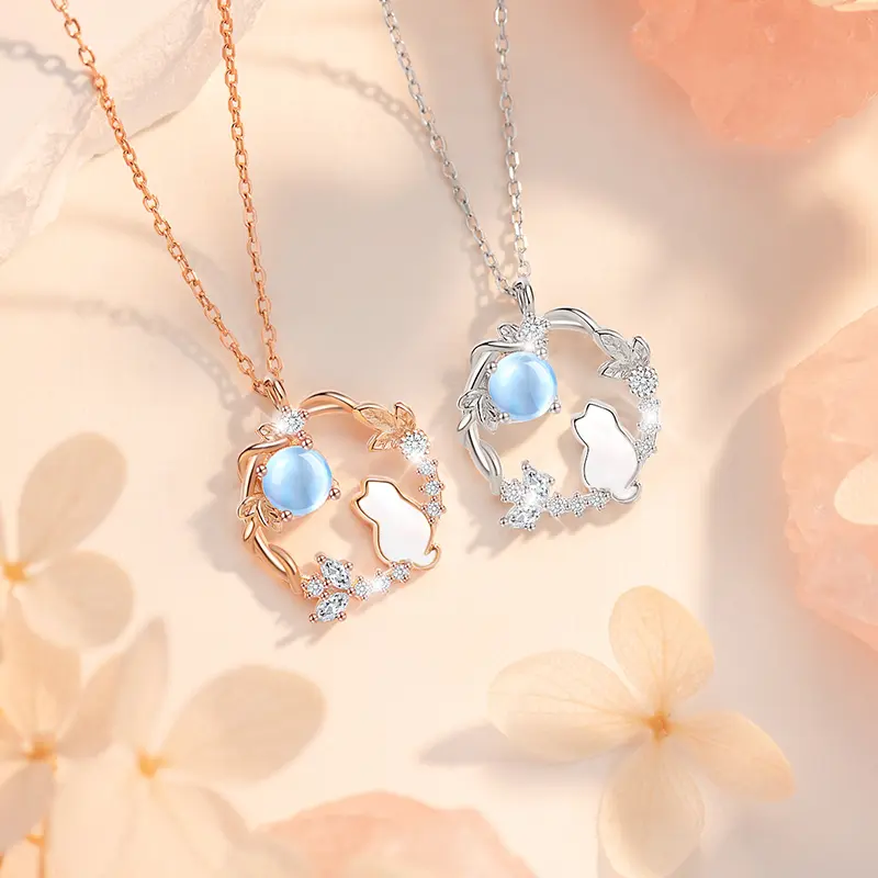VANZECHY Pet Collection - New Luxury Premium Moon Cat Pendant Necklace K13716 D11627