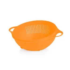 Orange Colander/Colador