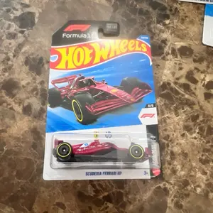 Formula 1 Scuderia Ferrari HP 3/8 Die-Cast Model Car 15A-158 Collectible Toy