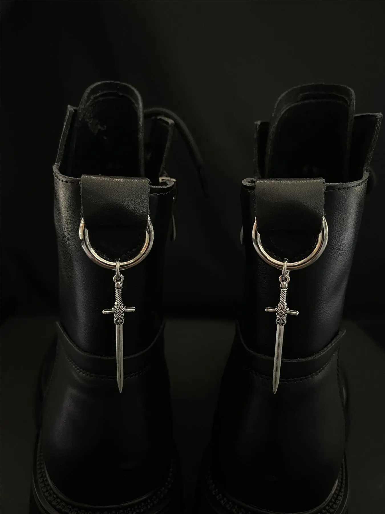 Sword Design Metallic Shoe Charm, Punk Style Shoe Decoration for Men's Boots, Fashionable Shoes Decorations for Daily Use